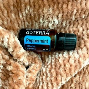 Dōterra peppermint oil